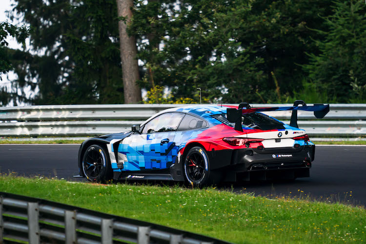 Der neue BMW M4 GT3 EVO auf der Nordschleife