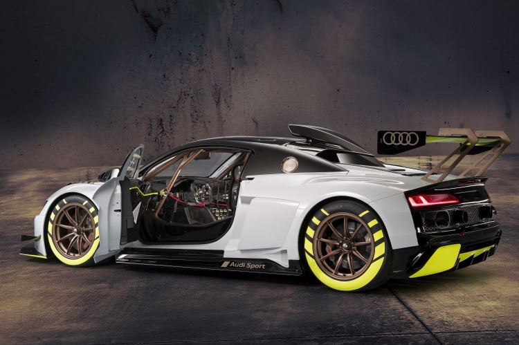 Fur Neue Gt2 Klasse Audi Prasentiert Den R8 Lms Gt2 Sportwagen Speedweek Com