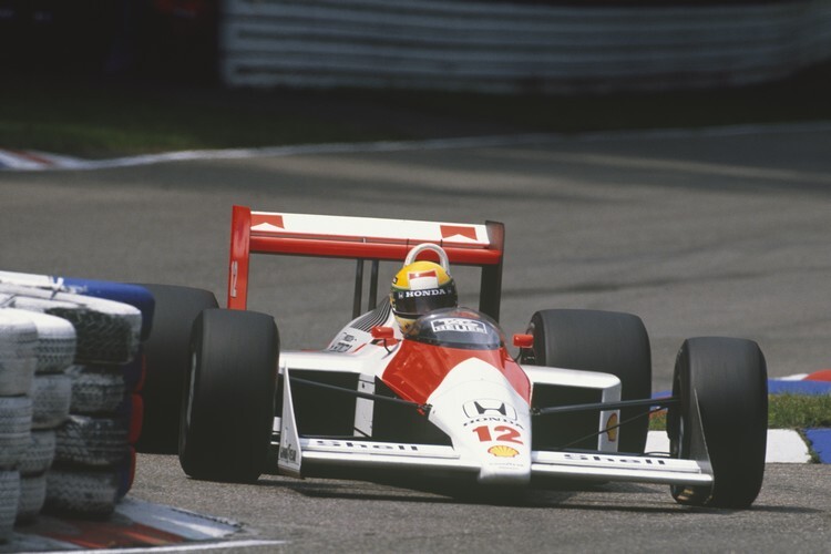 Senna: Synonym für weiß-rot