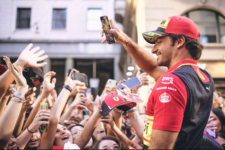 Carlos Sainz in Mailand