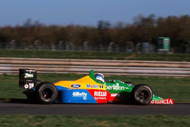 Mika Häkkinen am 24. Januar 1990 im Benetton-Ford, das Bild entstand in Silverstone