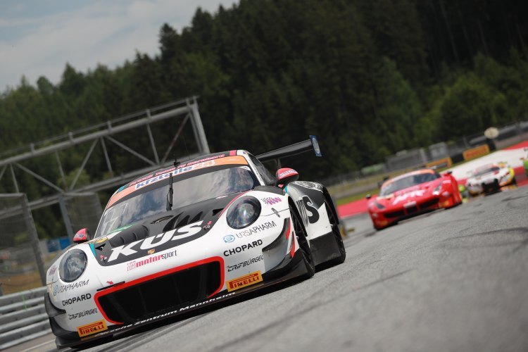 Wird der Porsche 911 GT3 R von Kévin Estre und Timo Bernhard am Nürburgring seinen ersten Saisonsieg im ADAC GT Masters feiern?