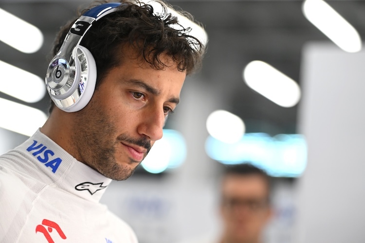 Daniel Ricciardo muss sich schnell verbessern, um sein Cockpit nicht zu verlieren, betont Eddie Jordan 