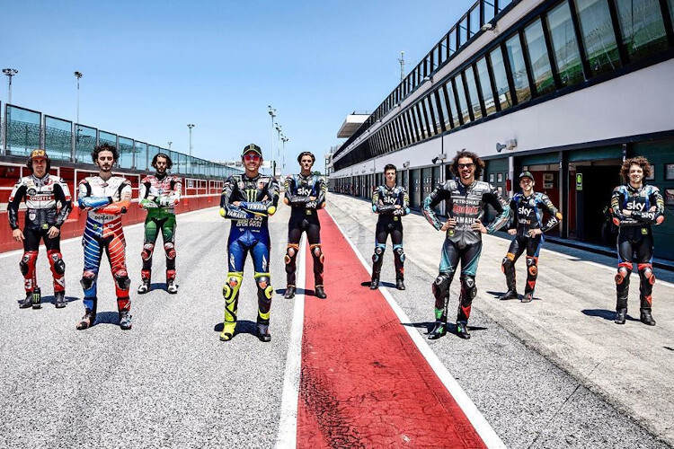 Valentino Rossi und seine Schützlinge aus der VR46 Riders Academy machten es beim ersten gemeinsamen Training in Misano vor