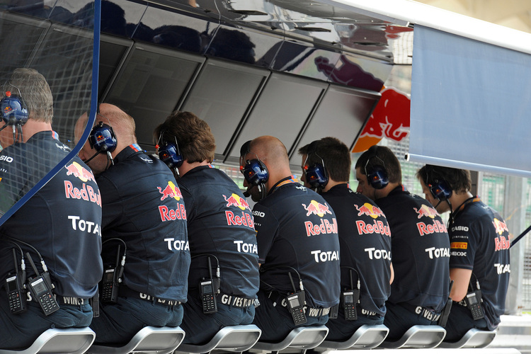 Am Kommandostand von Red Bull Racing