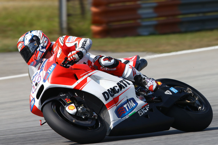 Andrea Dovizioso auf der neuen Ducati GP15