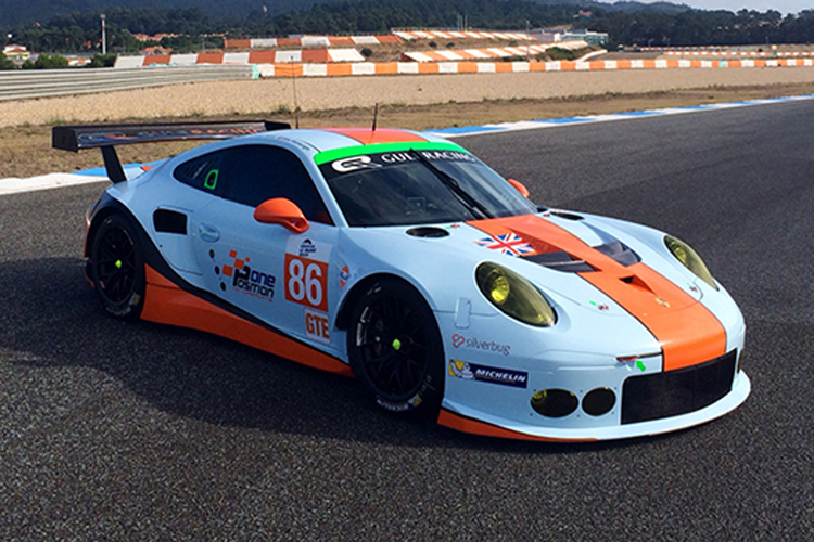 Erstmals seit dem Kremer K8 1994 in Le Mans geht ein Porsche im Gulf-Look an den Start