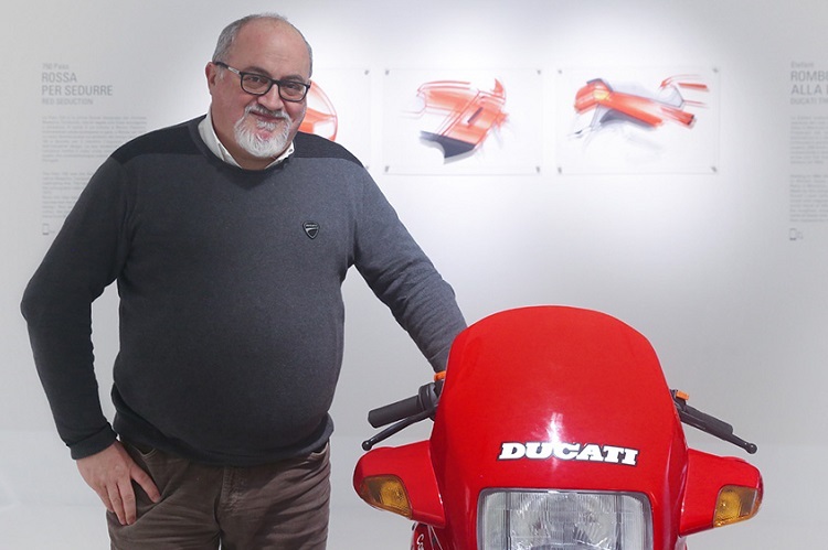 An speziellen Museums-Führungen erzählt Kurator Livio Lodi Geschichten und Anekdoten zu Ducati