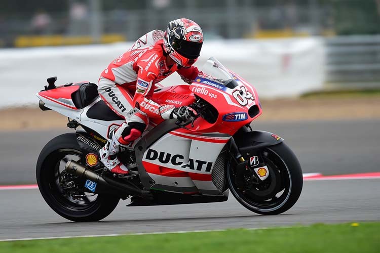 Andrea Dovizioso auf der Ducati GP14
