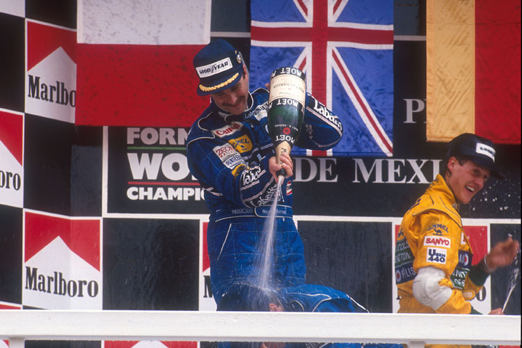 1992 gewann Mansell (re: Schumi, 3.) in Mexiko