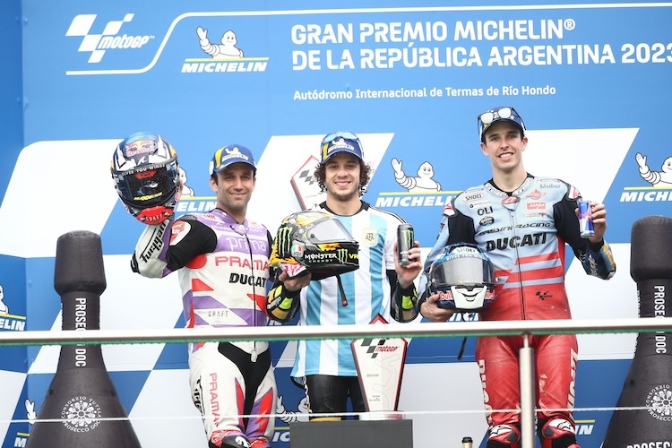 Das letzte MotoGP-Podium in Argentinien: Premierensieger Bezzechi, Johann Zarco, Alex Marqeuz