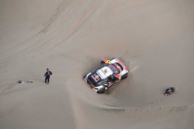 Sébastien Loeb bei seinem Unfall 2018 in der peruanischen Wüste