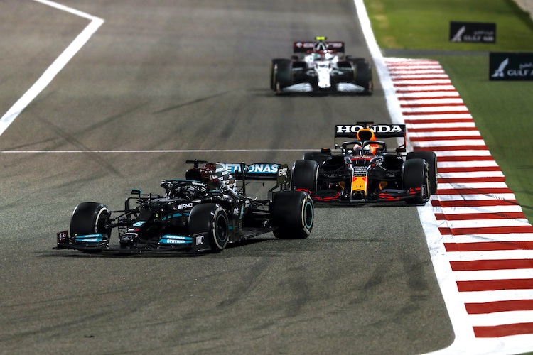 Lewis Hamilton und Max Verstappen boten in Bahrain eine tolle Show für die Fans