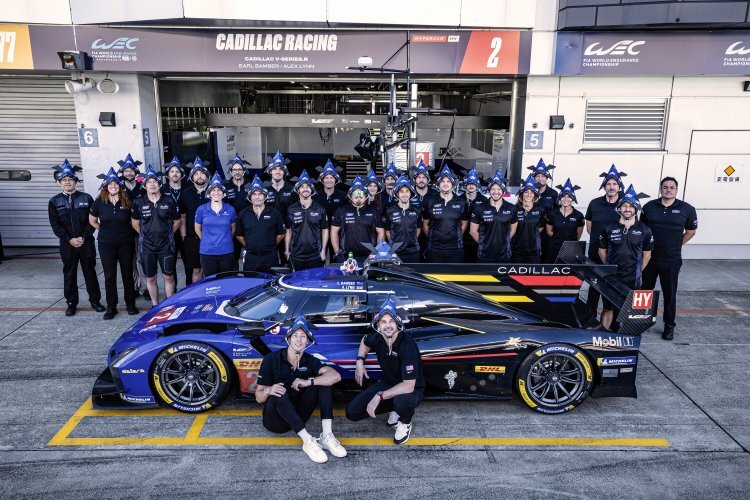 Das Team des Cadillac V-Series.R