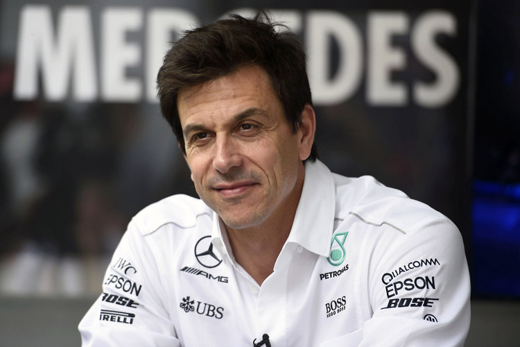 Mercedes-Motorsportdirektor Toto Wolff: «Wir reisen mit vielen Fragezeichen aus Malaysia ab»