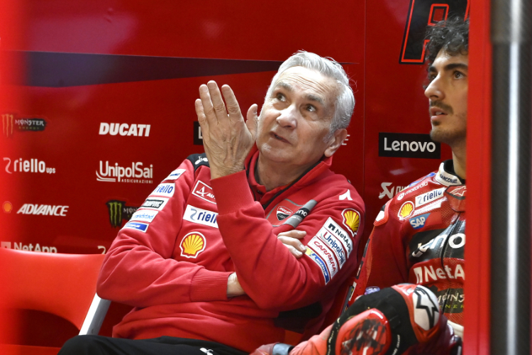 Ducati-Teammanager Davide Tardozzi (li.) mit Pecco Bagnaia