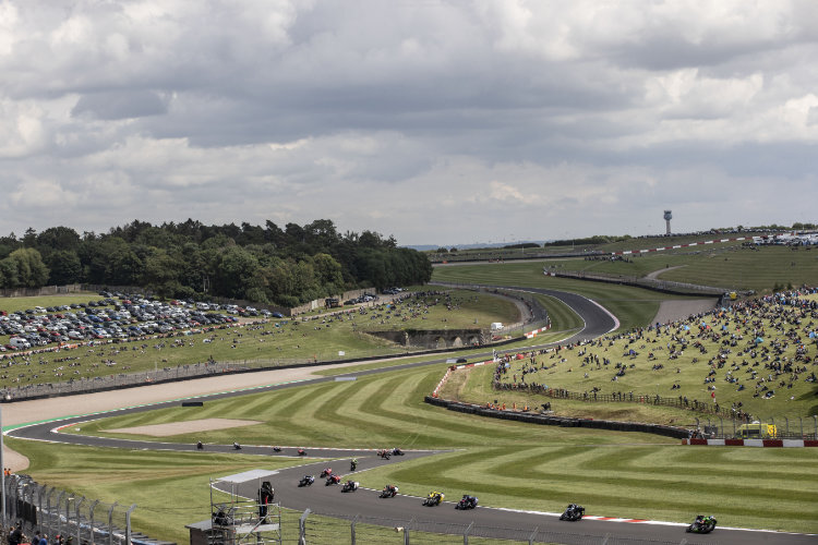 Rennen in Donington Park sind immer sehenswert