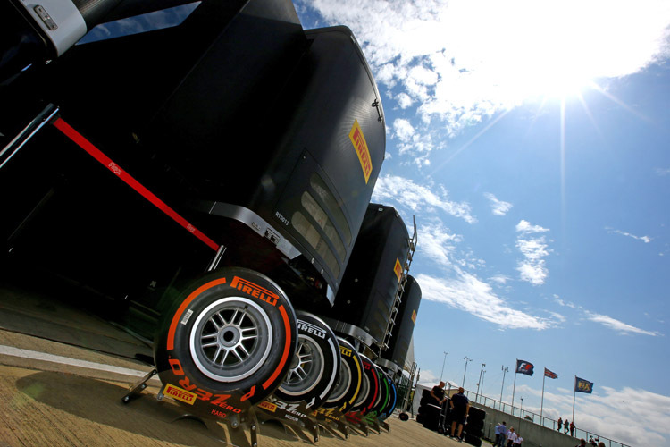 Noch rüstet Pirelli die Formel-1-Teams mit Reifen aus