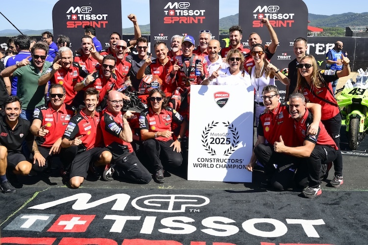 Marc Márquez gewinnt das Rennen, Ducati ist Konstrukteurs-Weltmeister