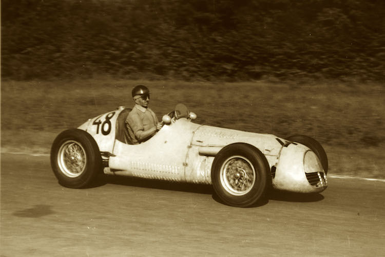 Landi 1952 mit seinem Maserati in Monza