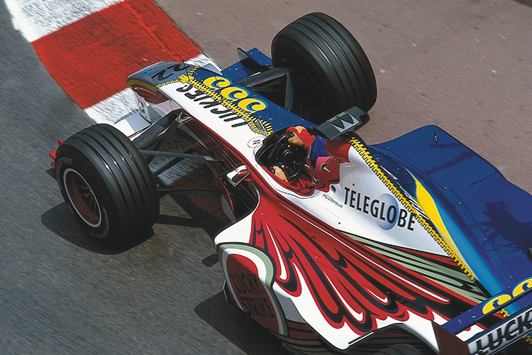 Jacques Villeneuve 1999 im BAR-Renner mit Reissverschluss-Design
