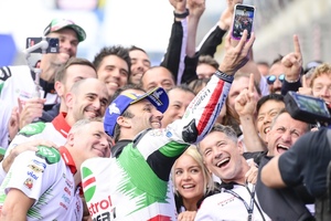 Johann Zarco gewann mit LCR-Honda den Le Mans-Grand-Prix)