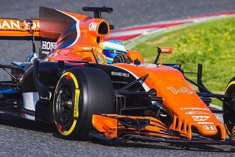 Fernando Alonso in seinem McLaren