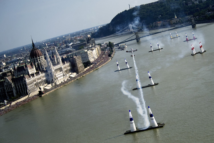 Absage: In diesem Jahr bleibt es ruhiger über der Donau
