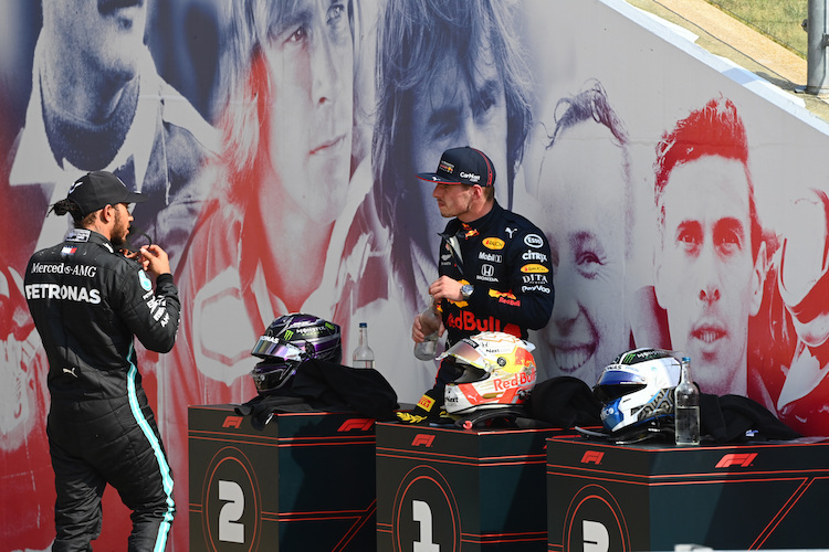 Lewis Hamilton und Max Verstappen 2020 in Silverstone