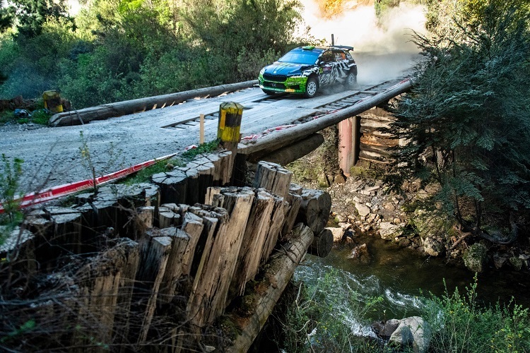 Oliver Solberg gewann erneut die WRC2