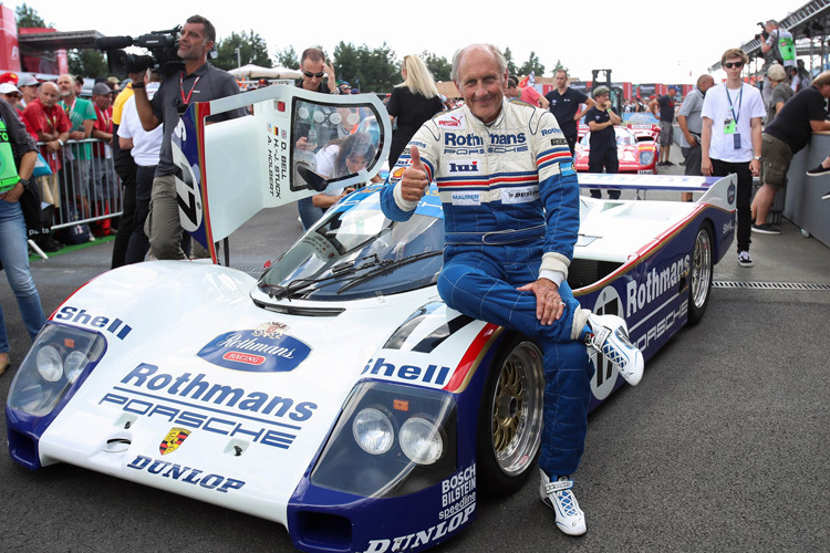 Hans-Joachim Stuck gab im Porsche 962c Gas