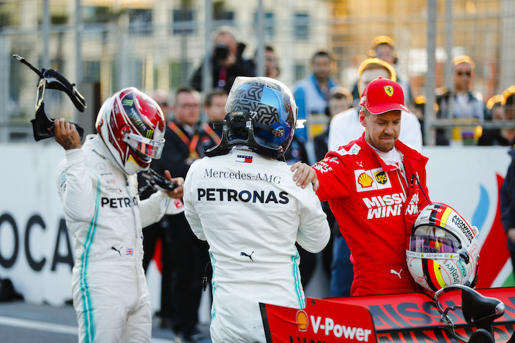 Sebastian Vettel hatte im Baku-Qualifying kein Mittel gegen den Mercedes-Speed von Valtteri Bottas und Lewis Hamilton