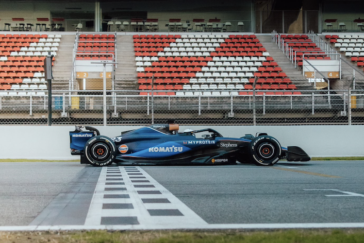 Sainz bei der Arbeit mit Williams in Barcelona