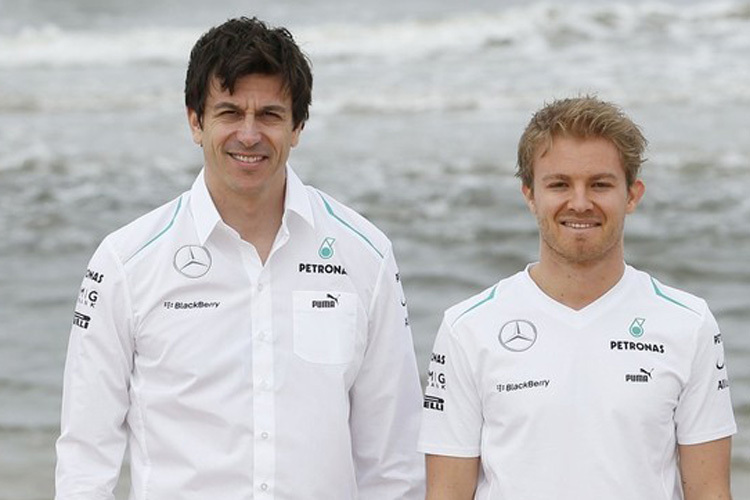 Mercedes-Rennchef Toto Wolff mit Nico Rosberg