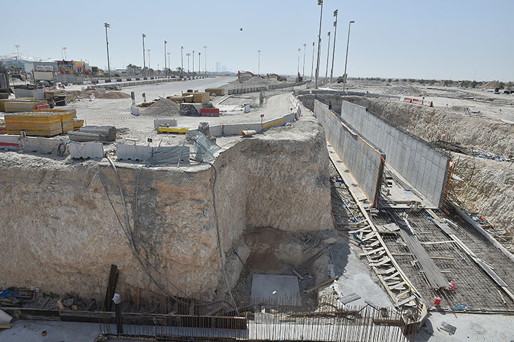 Der neue Tunnel verlangt aufwändige Grabungsarbeiten