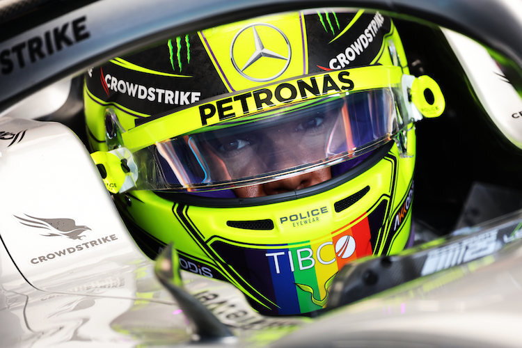 Muss Lewis Hamilton künftig um Erlaubnis fragen, solche Helmfarben zu tragen?