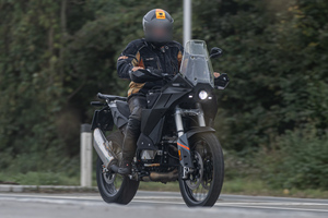 Prototyp der KTM 990 Adventure)