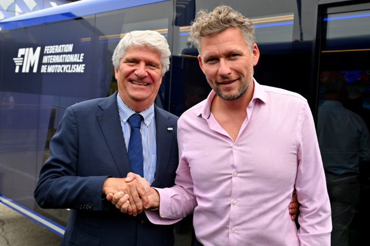 FIM-Präsident Jorge Viegas (li.) mit Mayfield-Chef Richard Coleman