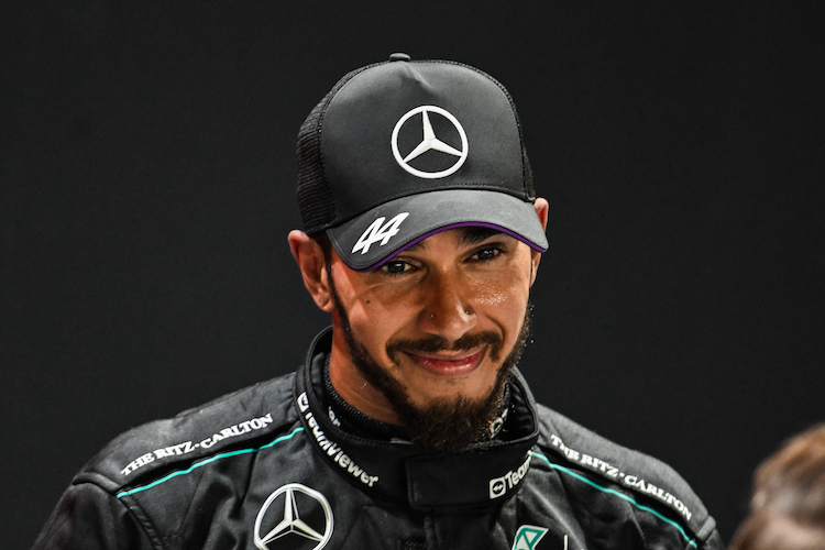 Lewis Hamilton beteuert: Zwischen ihm und dem Mercedes-Team herrscht keine dicke Luft