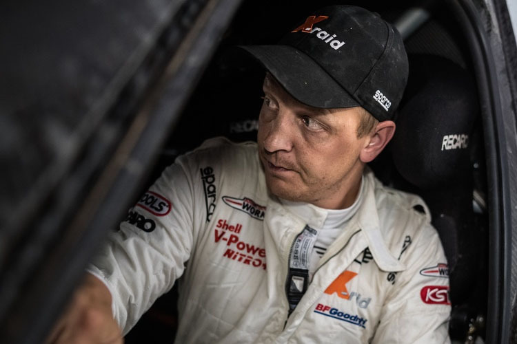 Gezeichnet vom Abenteuer Rallye Dakar – der Finne Mikko Hirvonen 