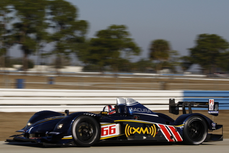 Gil de Ferran im LMP1-Acura ARX-02a.