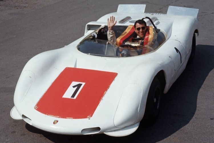 Gleich vier Siege fuhr der Böblinger Gerhard Mitter heraus: In 1961 im eigenen Formel junior-Lotus, dann 1966, 67 und 68 als Werksfahrer für Porsche