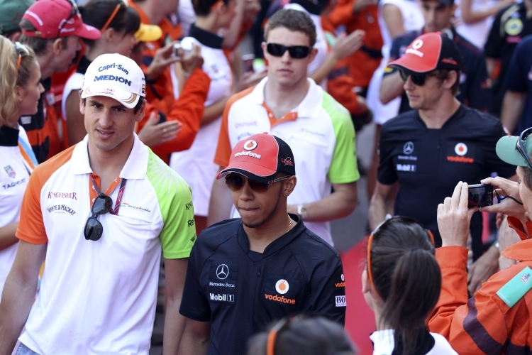 Lewis Hamilton und Adrian Sutil