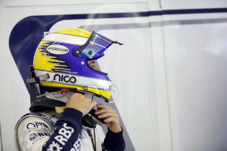 Nico Rosberg macht sich an die Arbeit