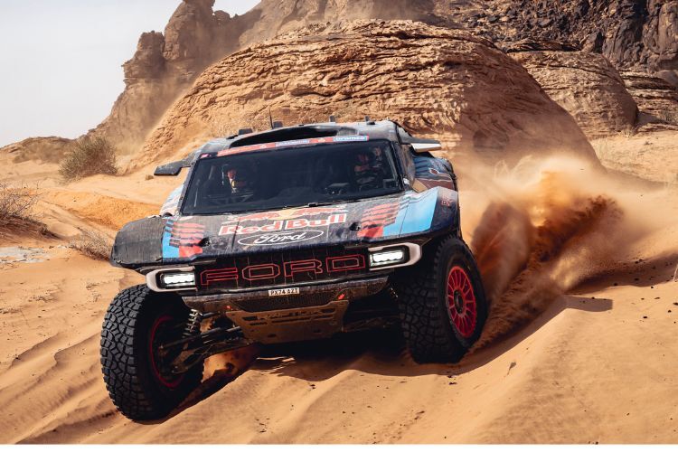 Sandkastenspiele: Mattias Ekström im Ford Raptor fuhr wohl heute seine beste Etappe