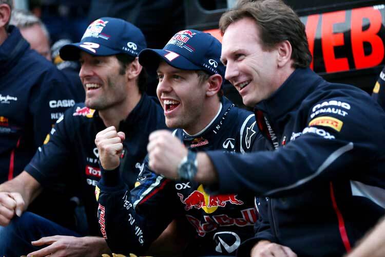 Christian Horner mit seinen beiden Stars Sebastian Vettel und Mark Webber