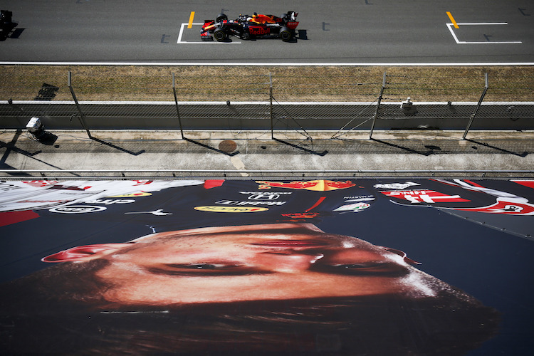 Max Verstappen setzt Mercedes unter Druck