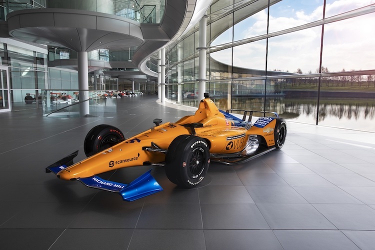 Der Indy-500-Renner von Fernando Alonso glänzt in den gleichen Farben wie die F1-Autos der Briten 