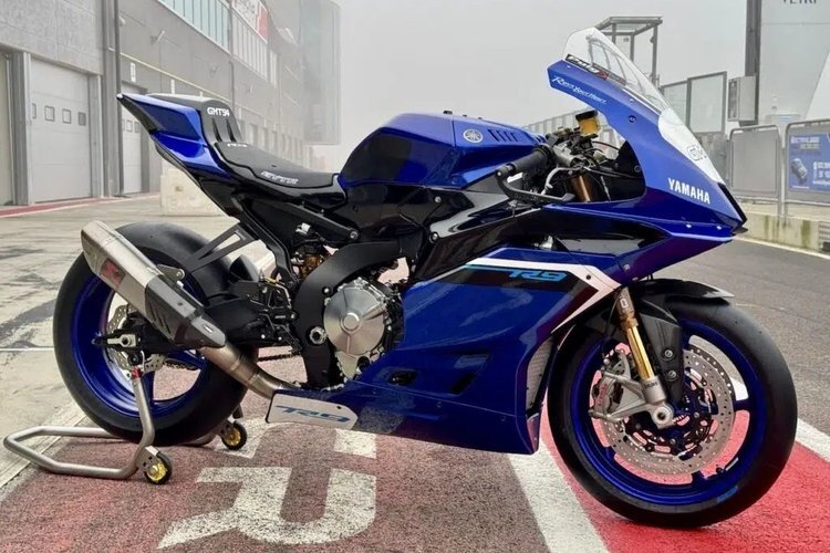 Die neue Yamaha R9