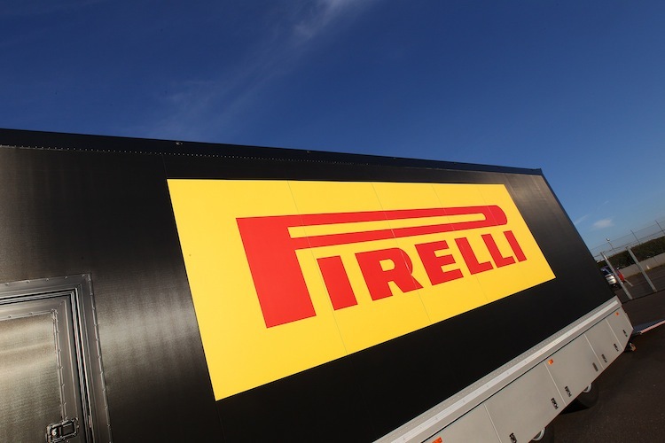 Pirelli beliefert exklusiv die Superbike-WM
